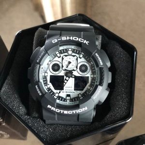 CASIO Model # 5081 Mens G-Shock Watch